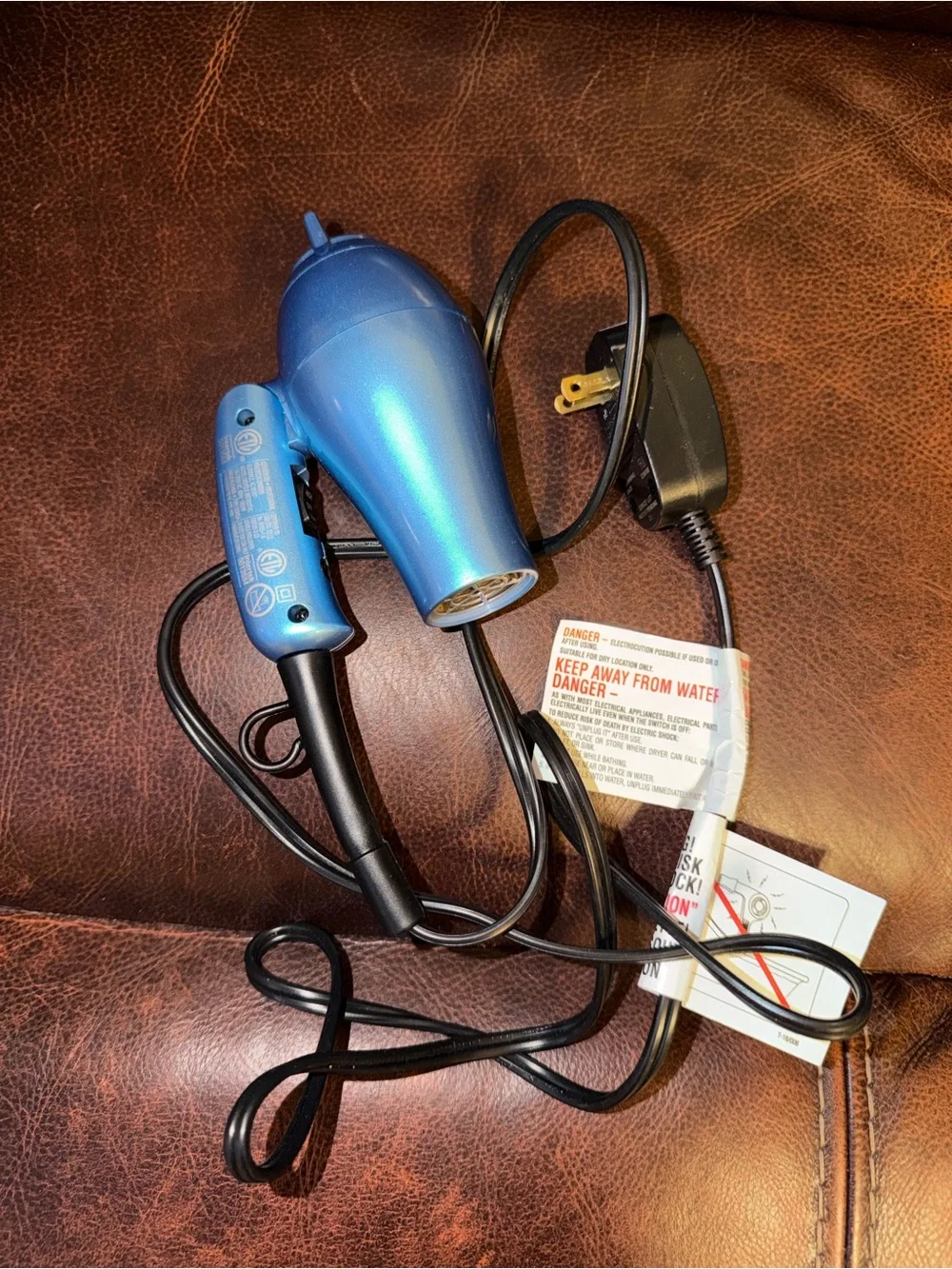 BaByliss compact travel